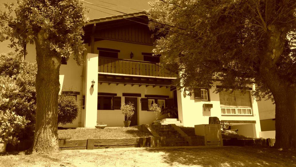 Hosteria Sajonia Villa Gesell Exterior photo